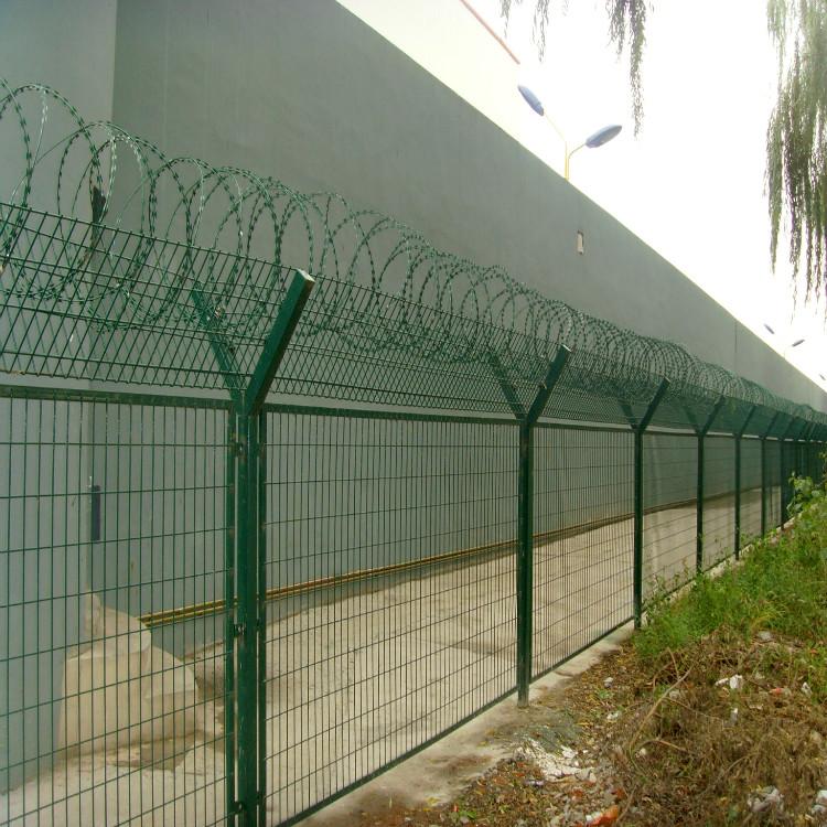 監(jiān)獄隔離網案例展示圖片3